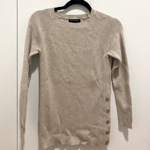 Banana Republic beige sweater, size XS Petite